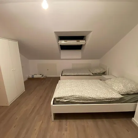 Monteur- Und Ferienunterkunft Mannheim-wallstadt * Mannheim