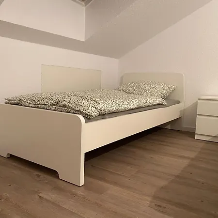 Apartamento Monteur- Und Ferienunterkunft Mannheim-wallstadt *